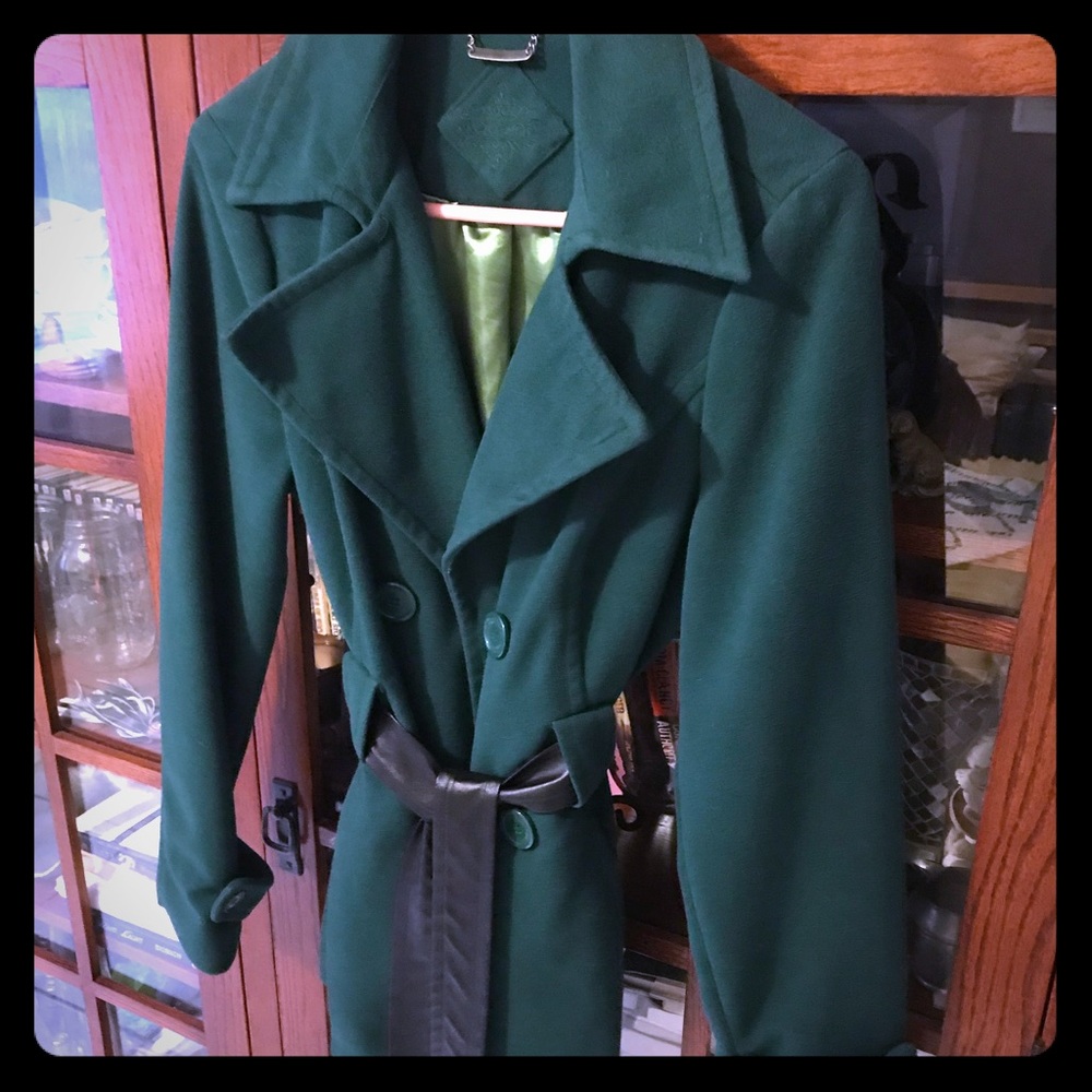 Emerald Jou Jou Almost Velvet Trench